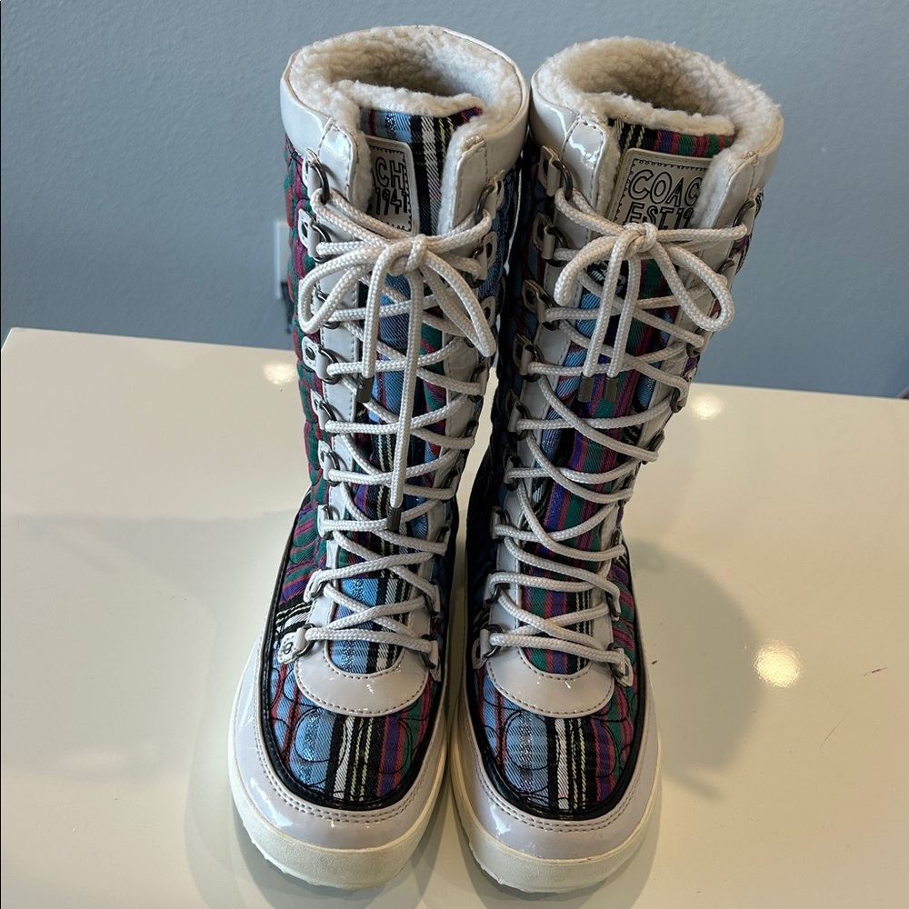Coach Poppy Peggey Tartan Plaid Quilted Women's Shearling Winter Boots Size 6 - Picture 4 of 12